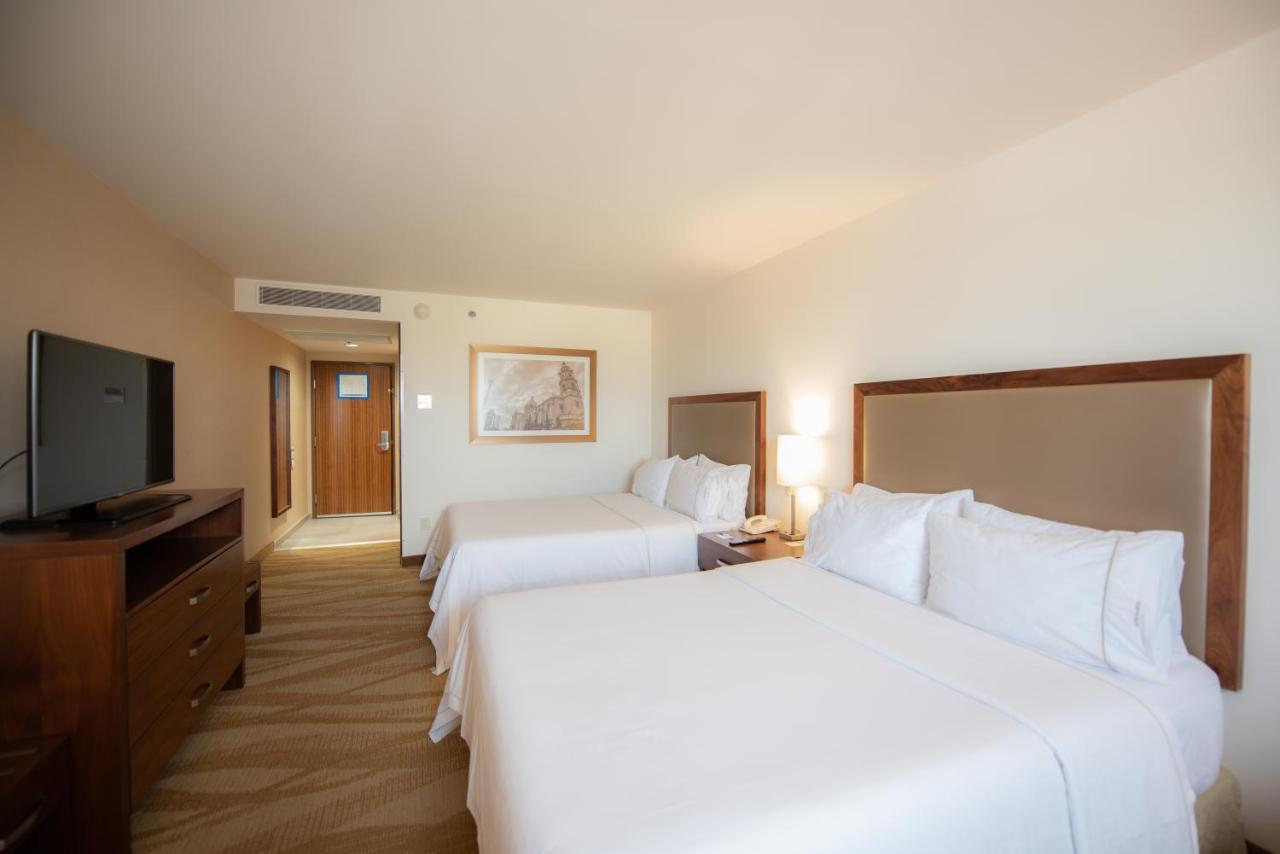 Holiday Inn Express And Suites Celaya By Ihg Exteriér fotografie